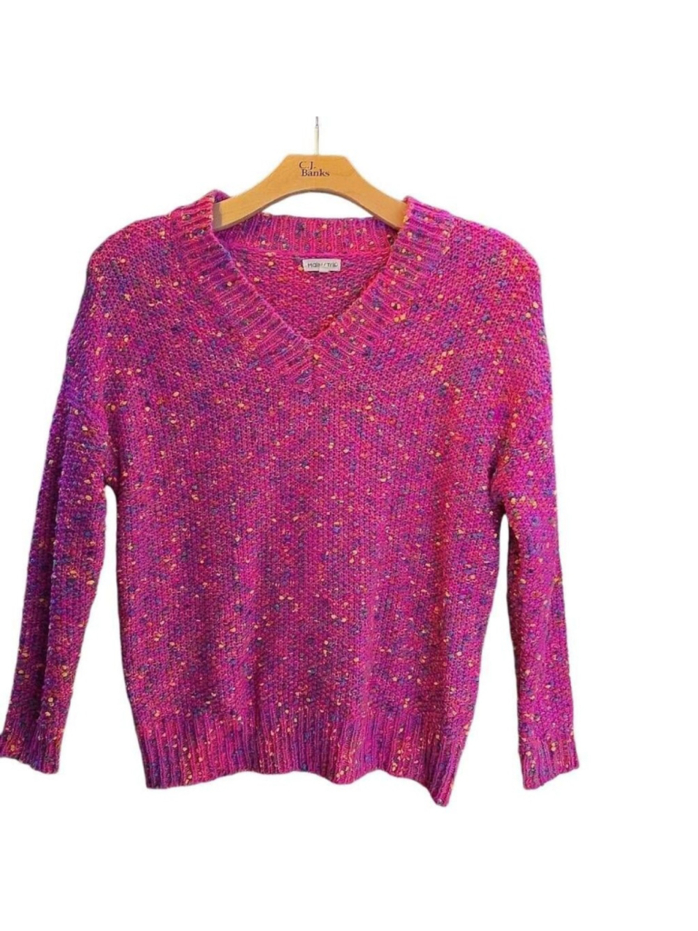 Main Strip Pink Confetti Heavy Winter Sweater. Pink, yellow, blue. Size Medium